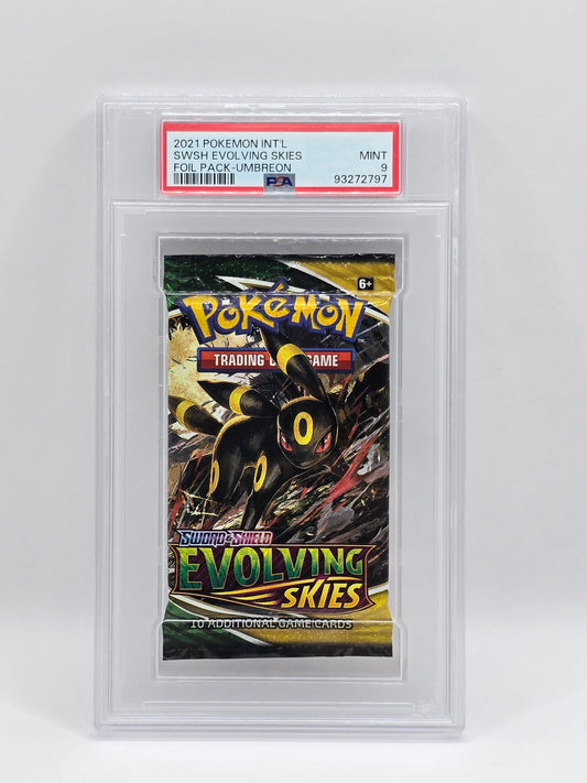 Evolving Skies Foil Pack 2021 - Umbreon - PSA 9
